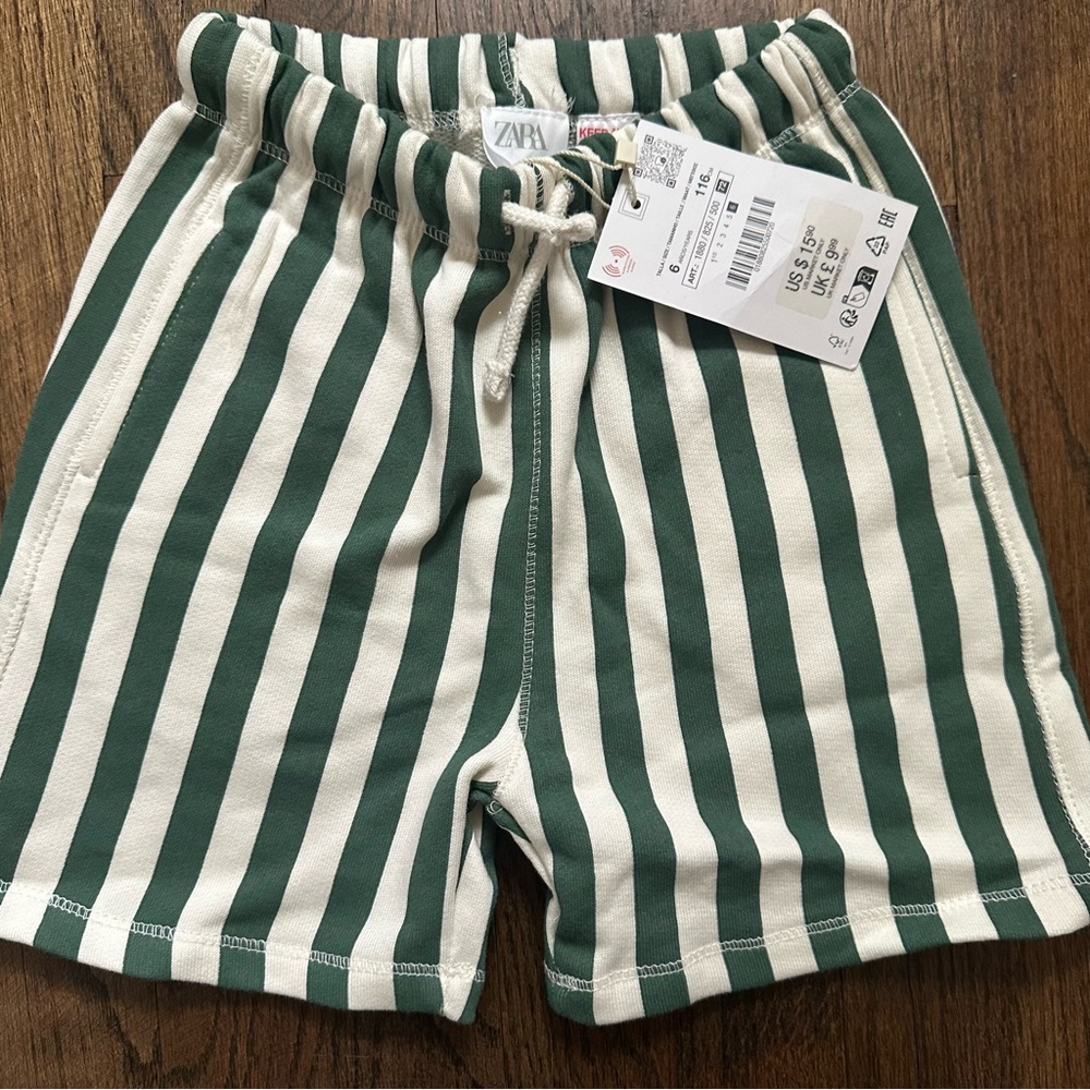 NWT Zara green and white striped sweat shorts